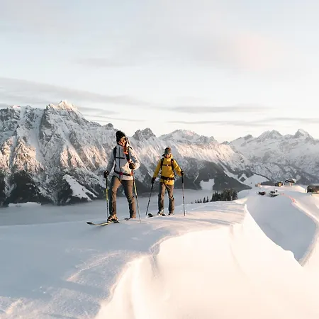 In Saalfelden Near Slopes, Cleaning Included Lanthal